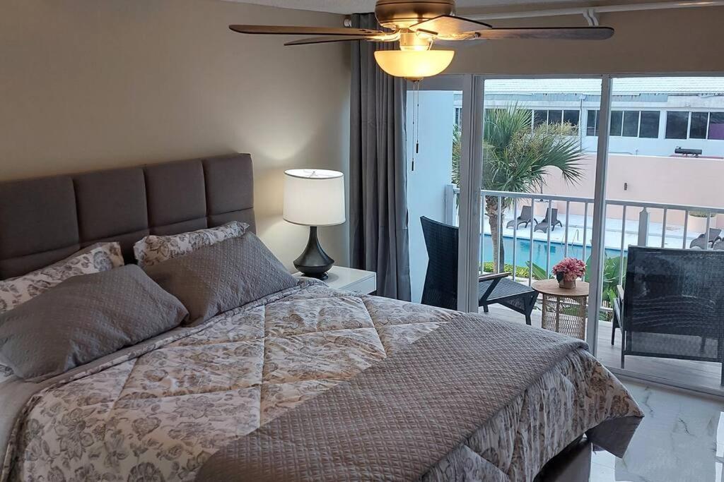 Nassau Harbour Cozy 2 Bedroom Condo מראה חיצוני תמונה